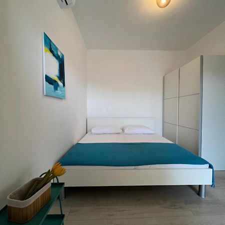 Apartments Sunset Dolac Primosten Exterior photo