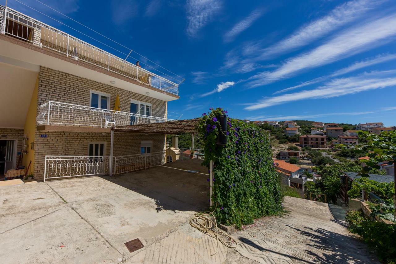 Apartments Sunset Dolac Primosten Exterior photo